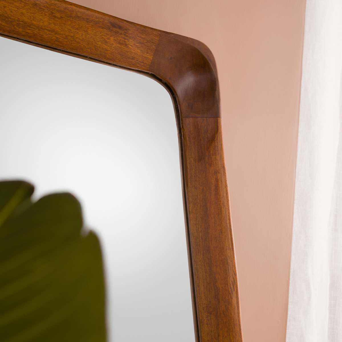 Monumental Sculpt Mirror