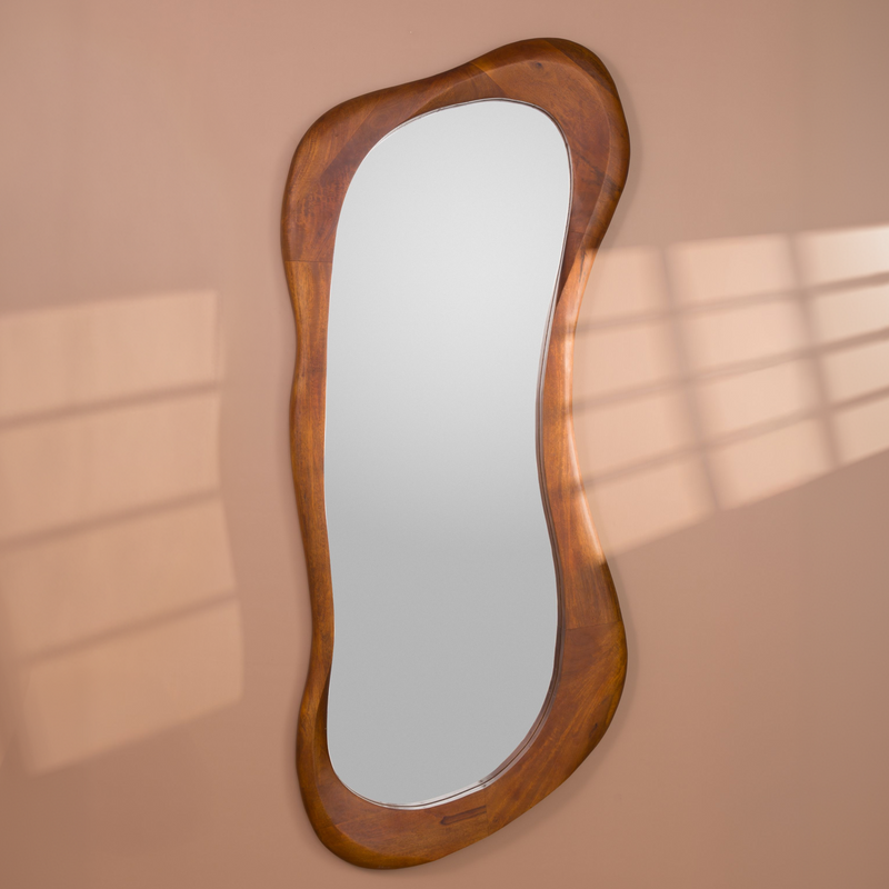Asymmetric S-Shaped Mirror